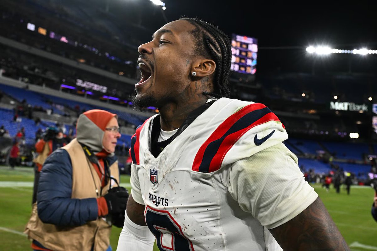 JosinaAnderson's tweet photo. Stefon Diggs already commented that it would “make sense” to him to join the #Commanders at his ‘A moment for Mom’ event back in the DC area in May, given his local roots.

A month later, Diggs told TMZ while leaving a workout near a track that he was “open to everything” when asked about Washington.

Both were on camera.