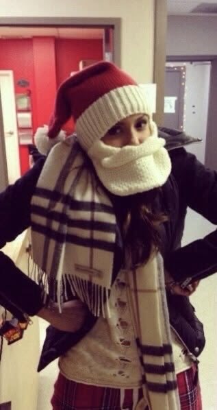hourlydobrev's tweet photo. Nina Dobrev https://t.co/ETP6llnlkN
