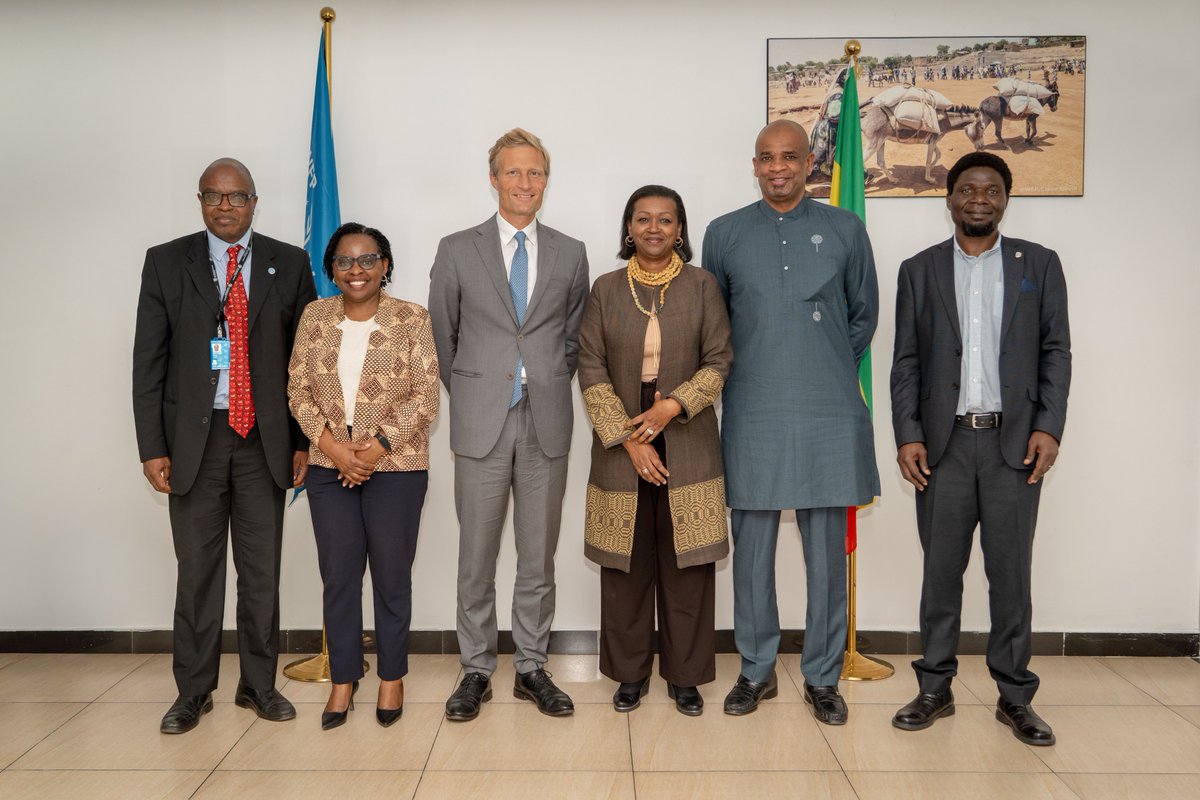 WFP_Ethiopia's tweet photo. Stronger together: @WFP ED @CarlSkau met with @UNEthiopia agency representatives to discuss how the UN can further strengthen collaboration on response that leaves no one behind, align with government priorities, and support the national development efforts. https://t.co/Eu4ubYtVTm