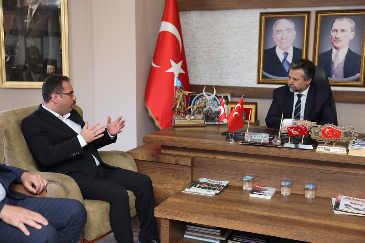mhpantalyail's tweet photo. Milliyetçi Hareket Partisi Finike İlçe Başkanımız Mehmet Ali Yalçın Bey ve Yönetimi, İl Başkanımız Sn. Sadullah Güneş Bey’i makamında ziyaret etti.

Nazik ziyaretleri için teşekkür ederiz.

#MilliyetçiHareketPartisi #MHPAntalyaİlBaşkanlığı #MHP #Antalya #SadullahGüneş https://t.co/aaTpu6g5nq