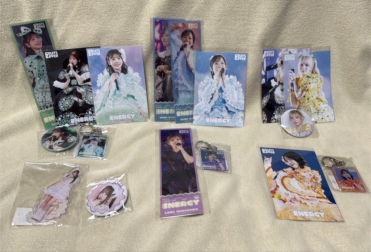 mainoumiii's tweet photo. ふるっぱー ENERGY すきくじ 交換

譲）画像のもの

求）松本（同種でなくても可能、ブロマイド > アクキー > チケットカード）

同日発送、郵送での交換希望です。
おまとめも大歓迎です！

条件合う方いらっしゃいましたらお気軽にお声がけくださいませ🙇‍♀️宜しくお願い致します✨

#ふるっぱー交換 https://t.co/bU3lzQYmKX