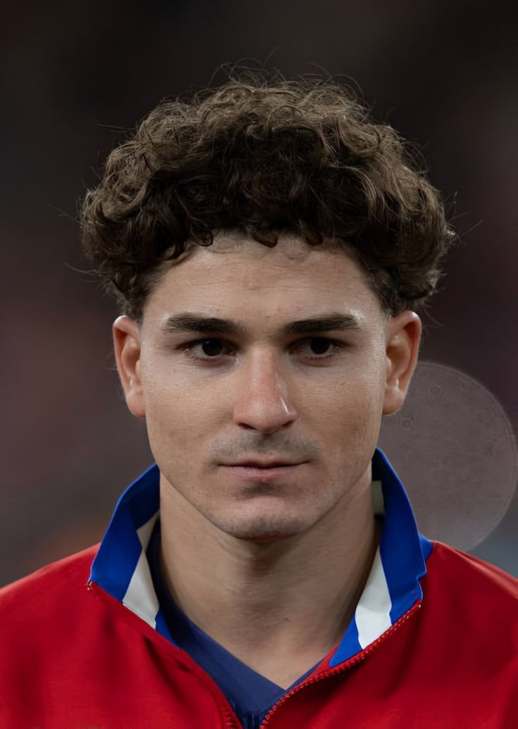 Shobhitraj75217's tweet photo. 🚨🚨 Julian alvarez Is willing To Go for War With atletico madrid If they Stop His Tranfer to Barcelona as He will do Impossible To make this deal went through & Alvarez will Communicate Again with Gil Marin and Atletico madrid Board to tell Them about the promise They made to him months ago or He can go again to Public With Big Bold Statement To Facilitate His Tranfer ✍🏼🔵🔴 #fcb #alvarez #barca #football #laporta