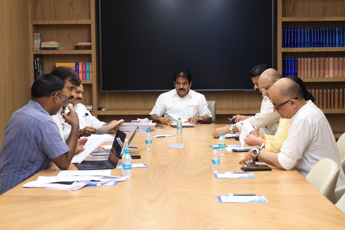 K C Venugopal tweet media