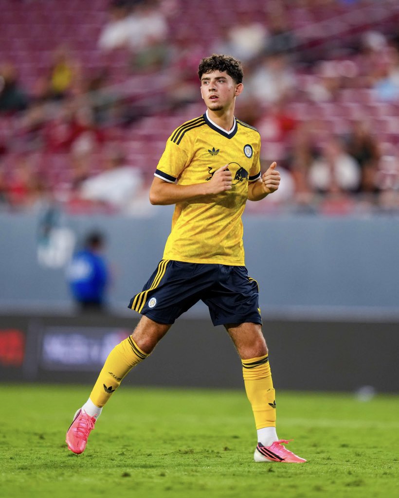 LUFCacad's tweet photo. 🇺🇸 Stateside! https://t.co/fML7A5IK9v