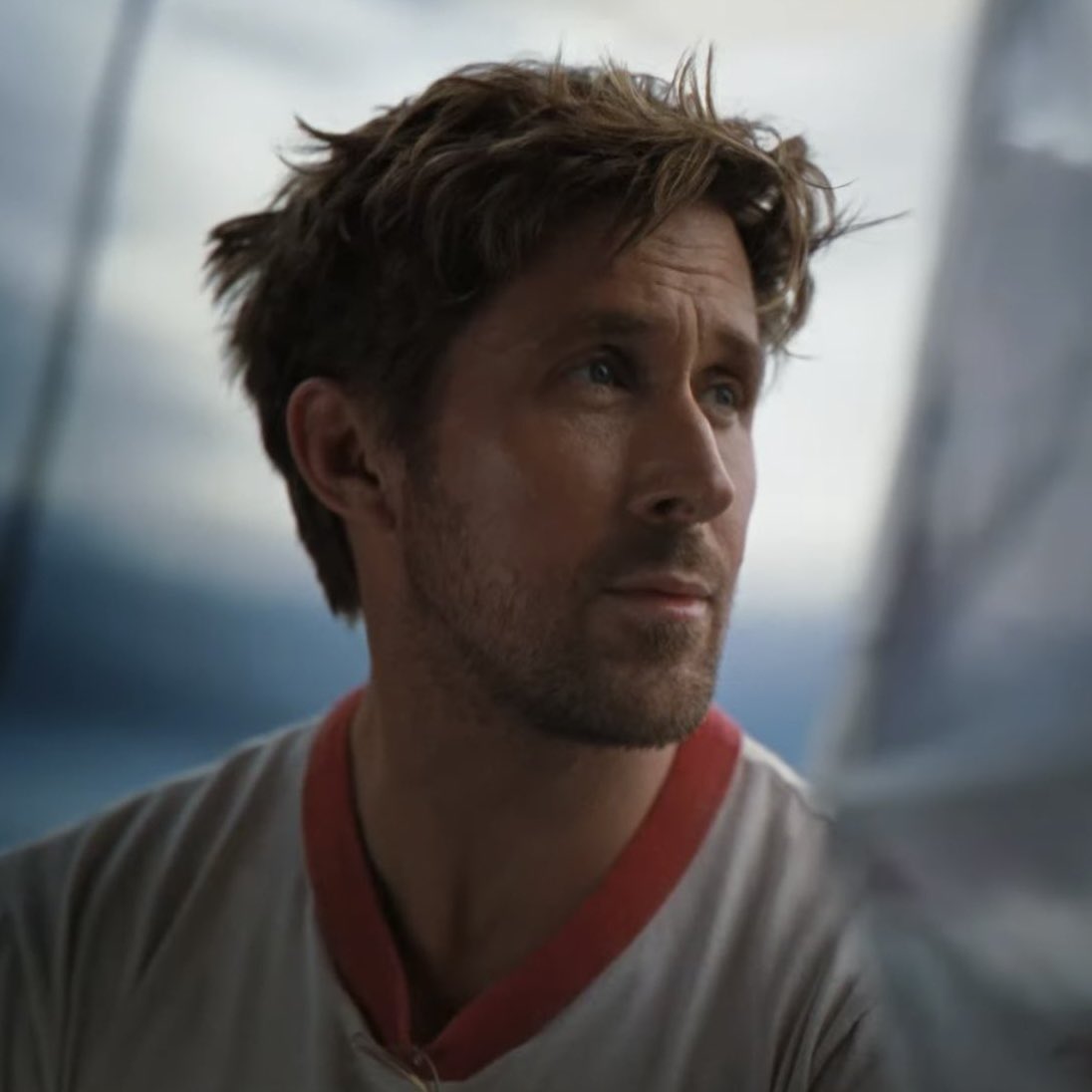 FilmUpdates's tweet photo. Kevin Feige reveals that Ryan Gosling pitched the ‘GHOST RIDER’ movie to Marvel.

“It was Gosling who had the vision… It was Gosling who had the pitch that won over Shawn, that had them come and pitch us this idea, which led to us on stage today.”

(via @empiremagazine) https://t.co/oQfwk2bgRW