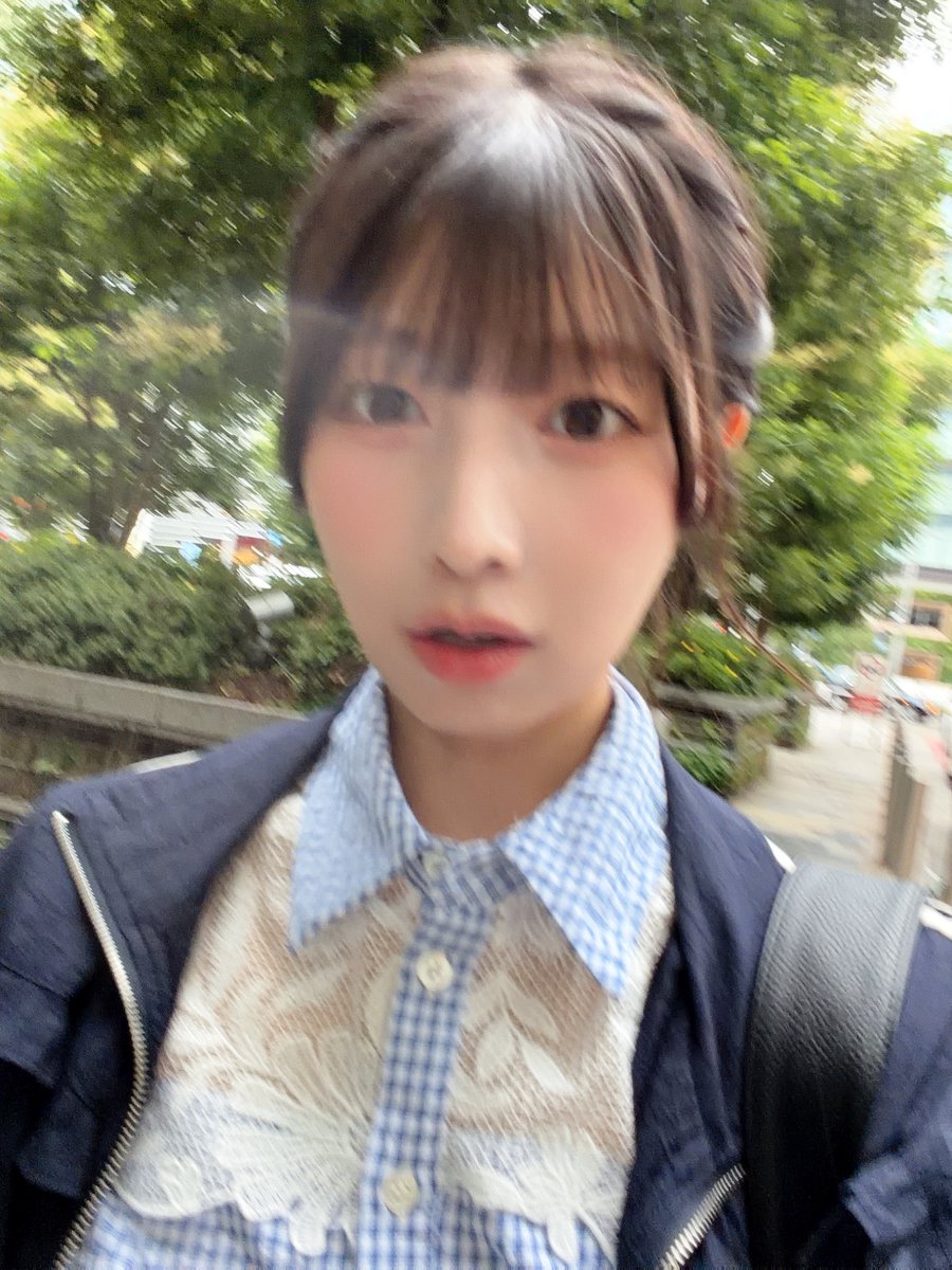 _wakapon_'s tweet photo. おはようございます🪴🔅
自撮りどう〜？ https://t.co/ZenG1UojgU