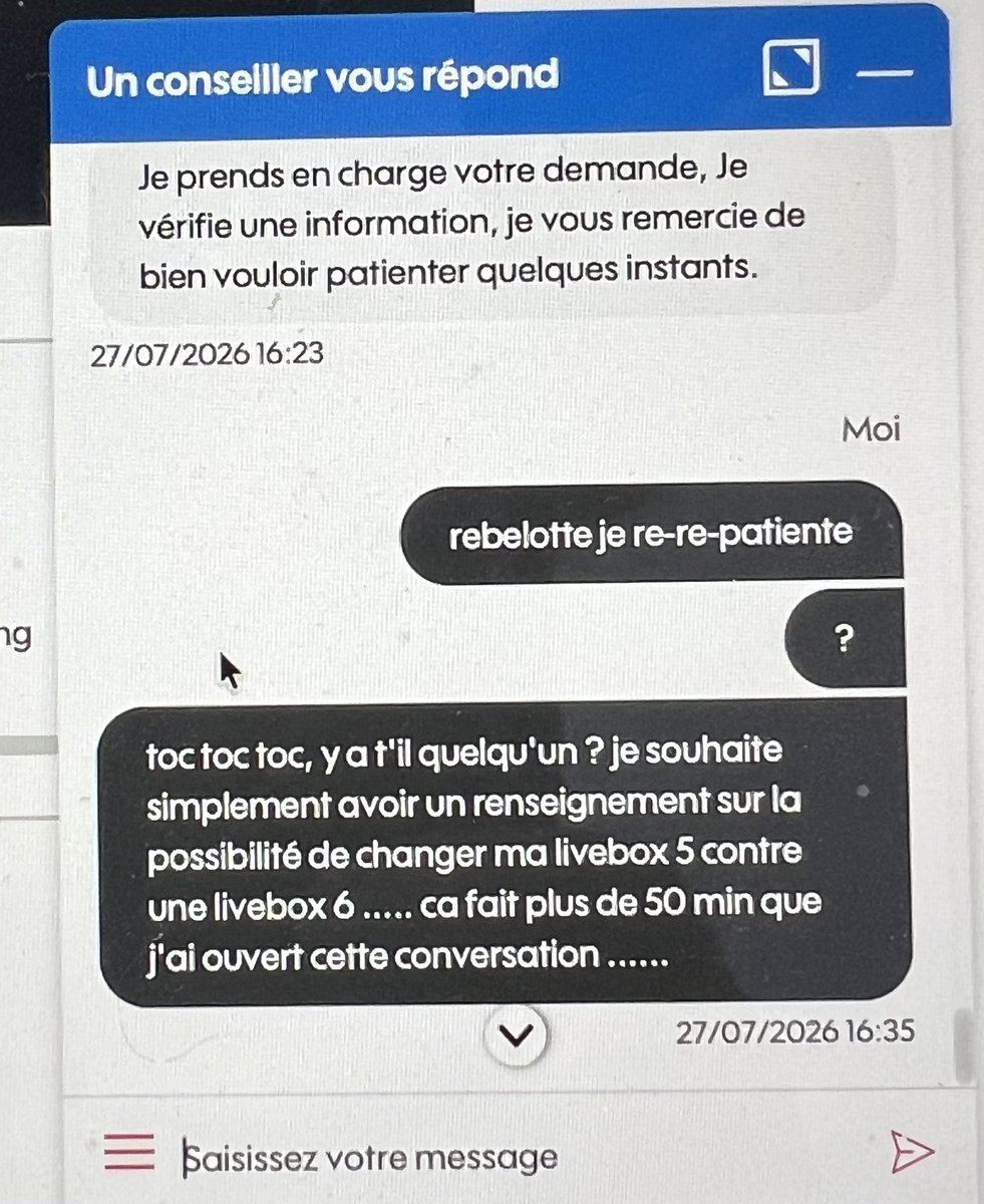 Adrien75010's tweet photo. @Sosh_fr il se passe quoi avec vos conseillers ??? 1 question, 2 conseillers, 50 min et aucune réponse…. https://t.co/1aOGaNVyQS