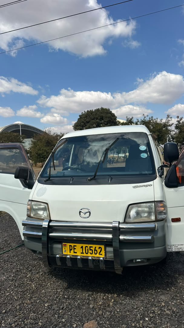 AlipoAndrewsII's tweet photo. MAZDA BONGO. 🔥🫵🏾

Engine F8
Automatic
New Tires 
Full service was done on the (23/07/26)
One back seat 
Bull bar 
Android radio 

K18,500,000. Lilongwe. https://t.co/nM8cCmaAv1