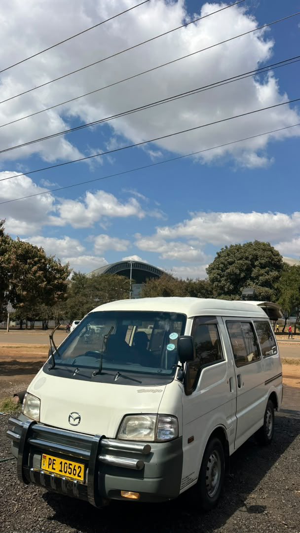 AlipoAndrewsII's tweet photo. MAZDA BONGO. 🔥🫵🏾

Engine F8
Automatic
New Tires 
Full service was done on the (23/07/26)
One back seat 
Bull bar 
Android radio 

K18,500,000. Lilongwe. https://t.co/nM8cCmaAv1