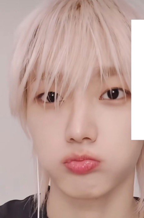 9ho4ho's tweet photo. 존예아이… https://t.co/7vwp3twsfo