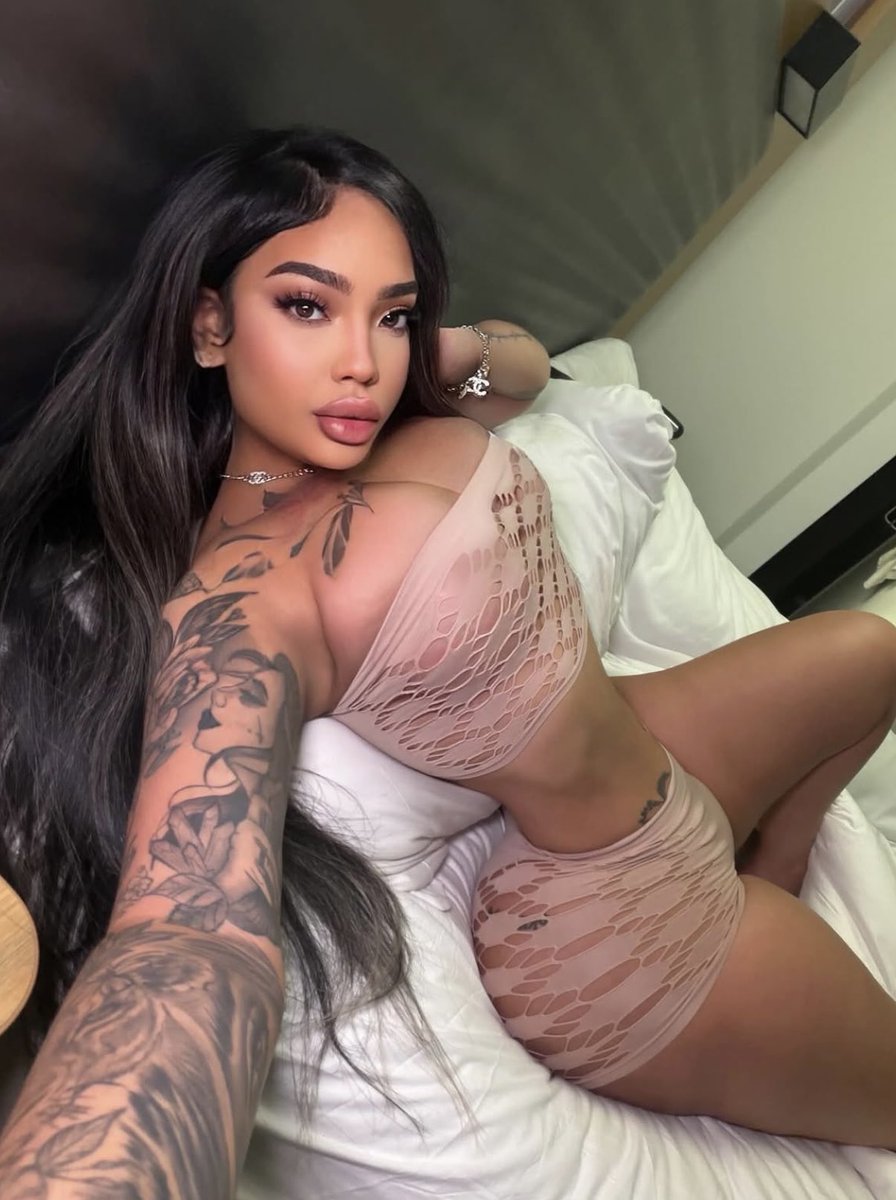 jennbratz_'s tweet photo. Hiii https://t.co/9FzWKITCsq