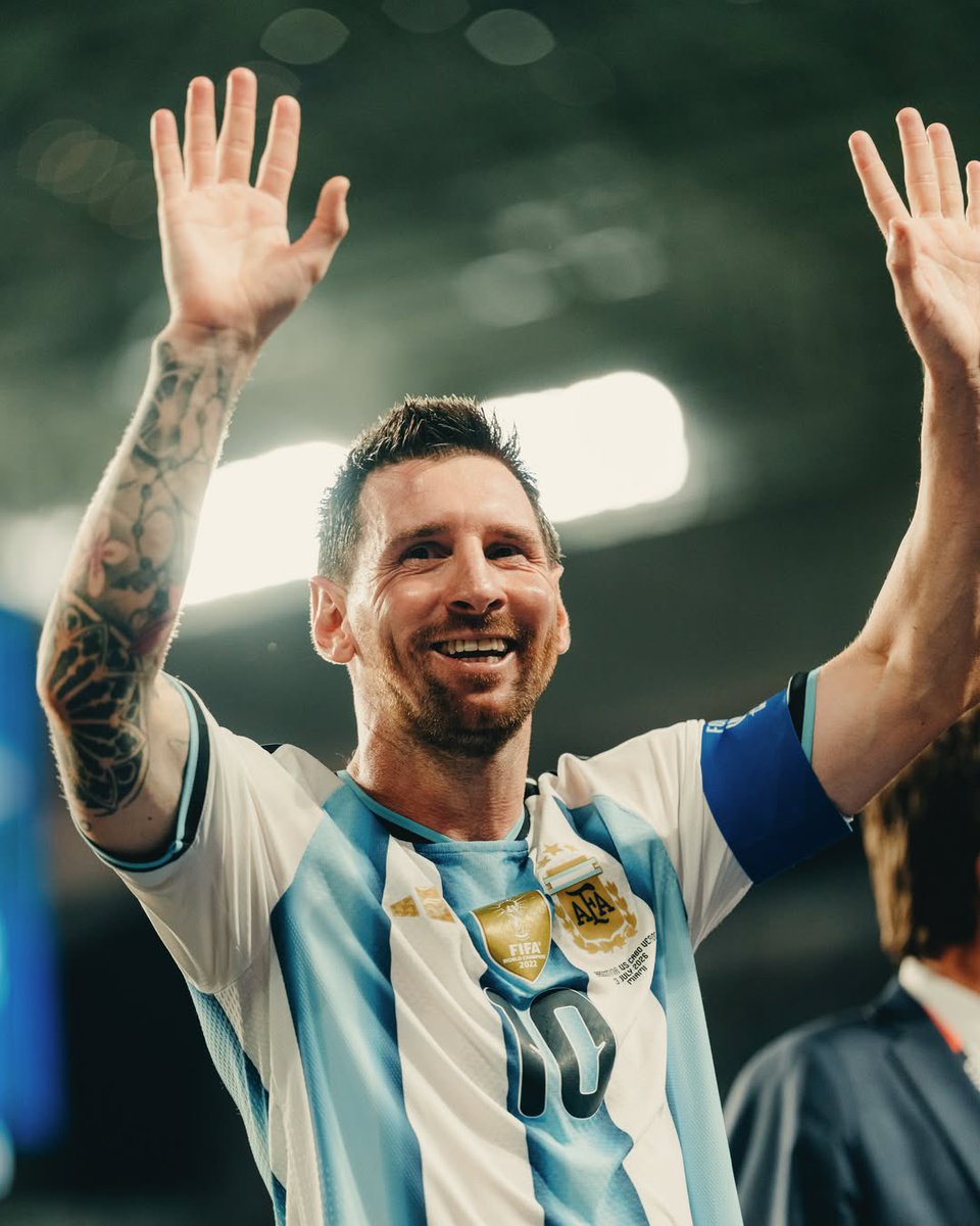 MundoMess10's tweet photo. Te extraño más que nunca y no se que hacer... https://t.co/BPQ7b1ulog