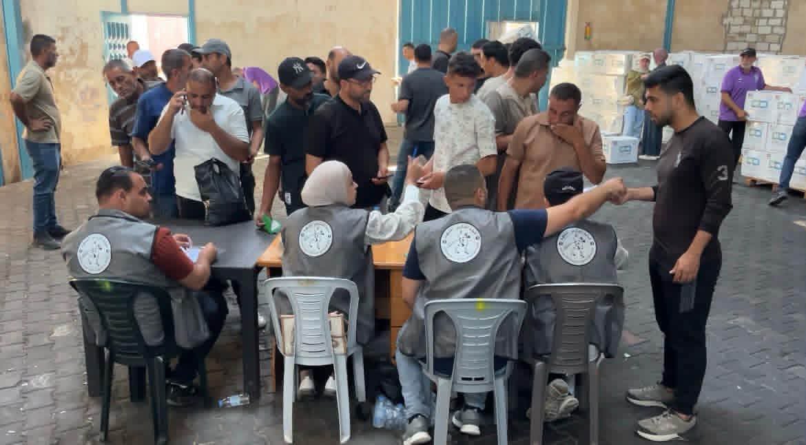 MohammadZbadat's tweet photo. تكريماً لطلبة الثانوية العامة المتفوقين .
محمد دحلان - رئيس تيار الإصلاح الديمقراطي - حركة فتح . 
يقدم التهنئة للناجحين وأسرهم لتفوقهم في امتحانات الثانوية العامة. https://t.co/vTOme3oOgy