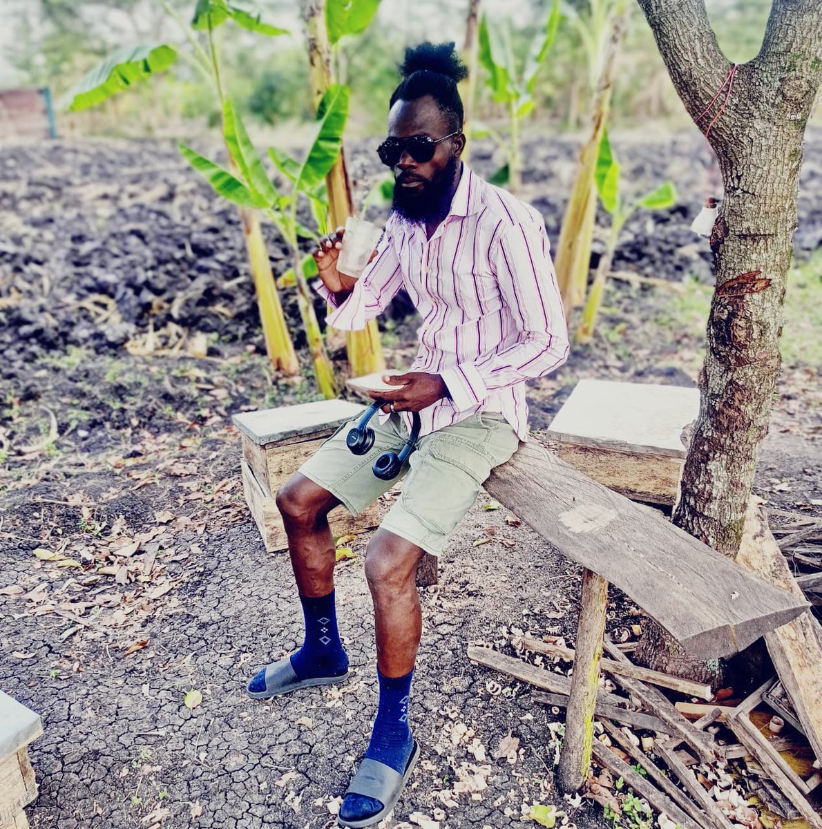 Peterz_Model's tweet photo. It's very easy to become a master, especially in this era of digital evolution. Anyone complaining about life in this era should stop and think again because it's given us so many options to live life we all want righteously. See next. #theoutside https://t.co/EJWhRJ71PF
