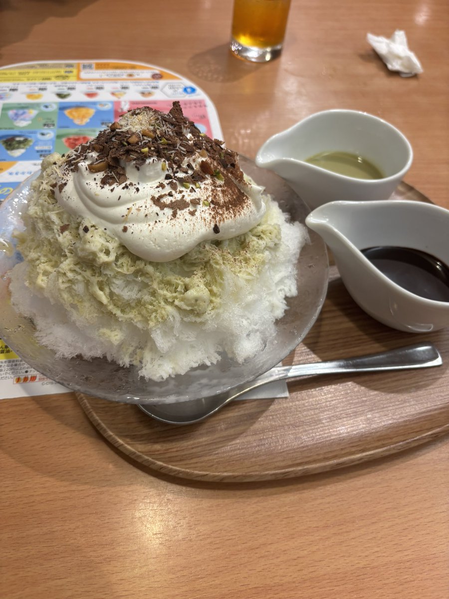 ATLyza's tweet photo. 食後のデザート https://t.co/vwiFw2oaZw