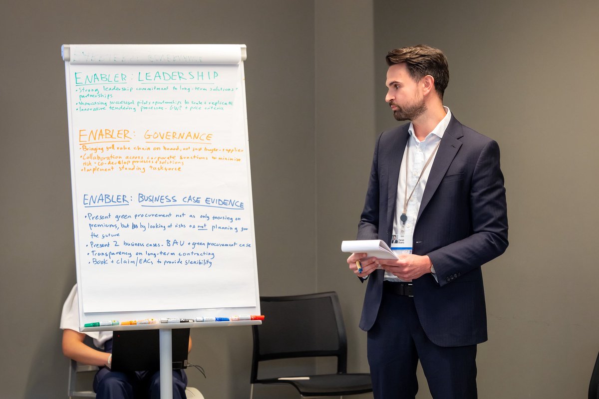 roger_macdonel's tweet photo. Grateful to Eneida Licaj  and Daniel Boero Vargas for the invitation to Geneva to thie great session and dialogue behind this agenda. The nest step is to built by making alliances between cities, the private sector, and global institutions. https://t.co/lO79yjI6YG
