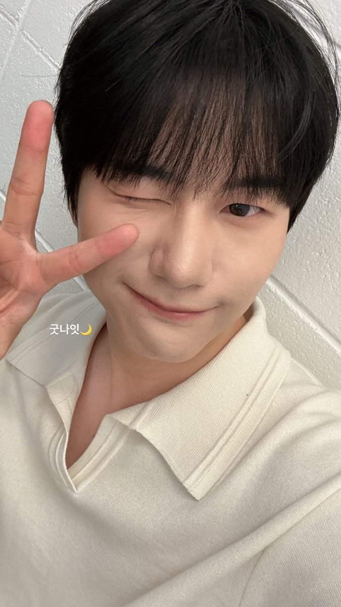 ssikk11's tweet photo. 예뽀 https://t.co/sWD5WGkmY2