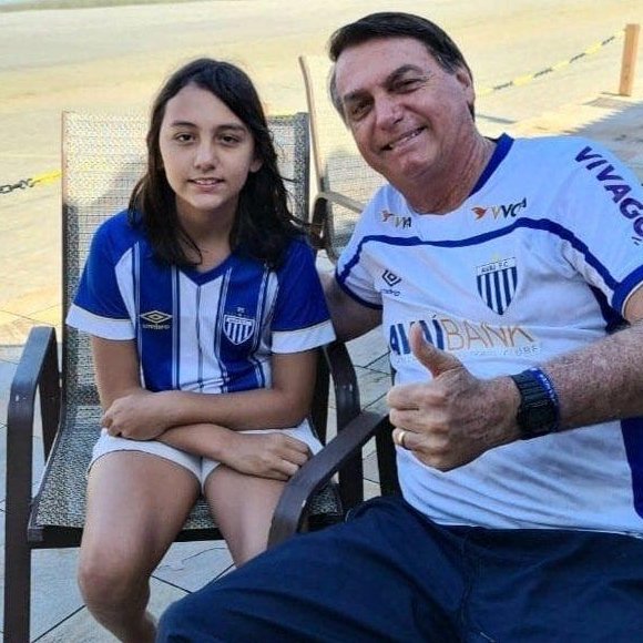 republiqueBRA's tweet photo. 🗣️ Jornalista Barbara Gancia é absolvida da condenação por injúria contra Laura Bolsonaro, filha de Jair Bolsonaro, de 12 anos à época; em 2022, ela disse que "pra bolsonarista imbrochável feito o nosso presidente, quando a filha do Bolsonaro se arruma, ela parece uma p*ta". https://t.co/c79Go61DmR