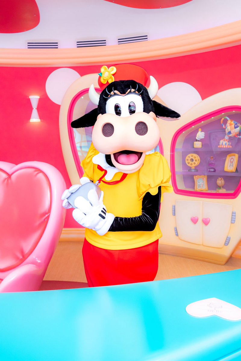 TOY_Dmmc's tweet photo. 💗🐮 https://t.co/HouuYphfKG