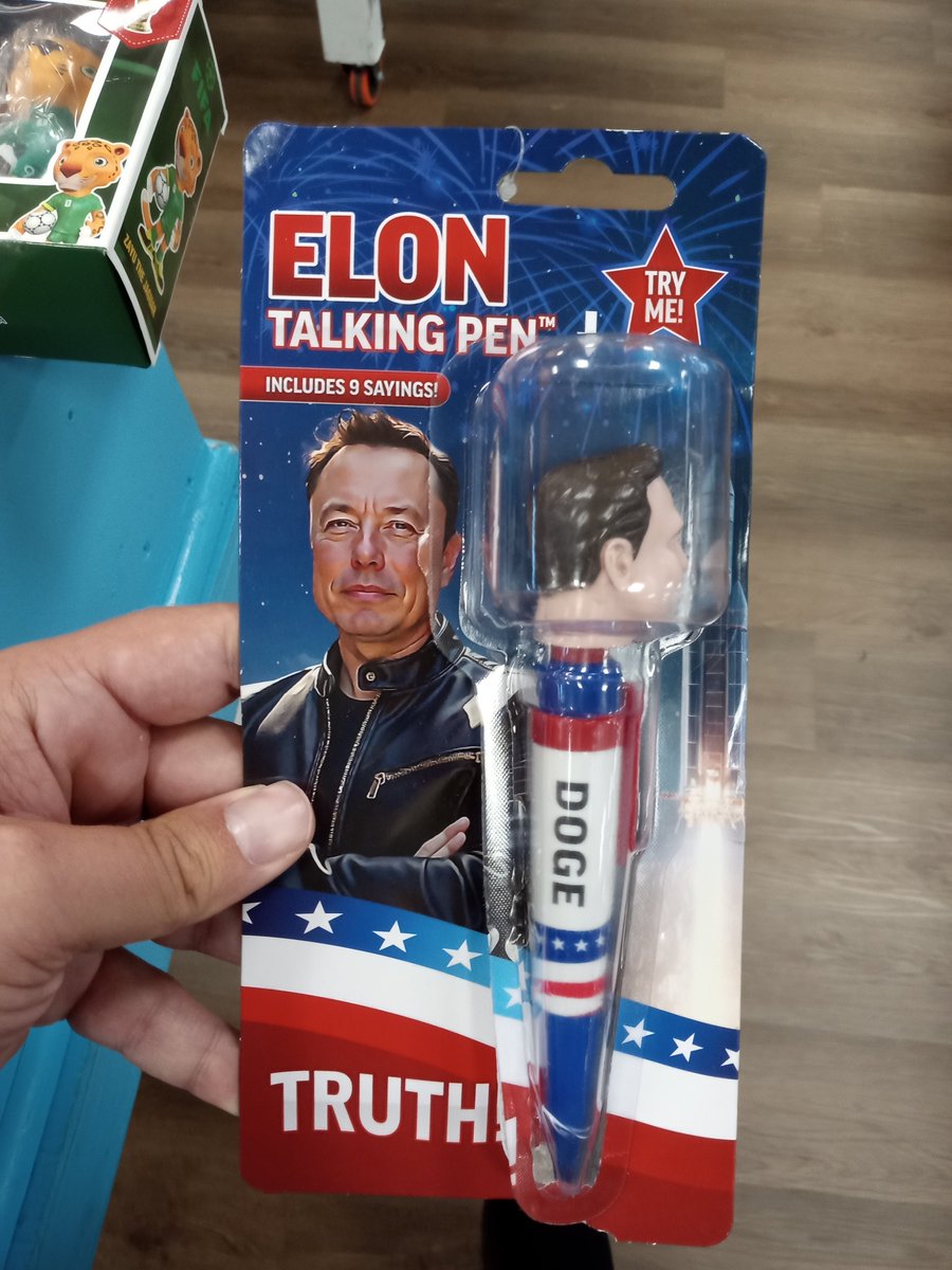 Deadshot_Pony's tweet photo. If there was ever a contender for the worse pen ever made, I think I just found the winner. https://t.co/PY3QzETvP1