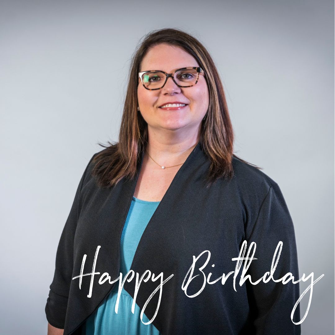 LakeRidgeGMC's tweet photo. 🎉 Happy Birthday to Marci Brosch! 🎉

Today we're celebrating Marci, our wonderful Preschool, Kindergarten, and CDO Administrative Assistant! 

We hope your birthday is filled with joy, laughter, and many blessings. Join us in wishing Marci a very happy birthday! https://t.co/MUZJQSLZJT
