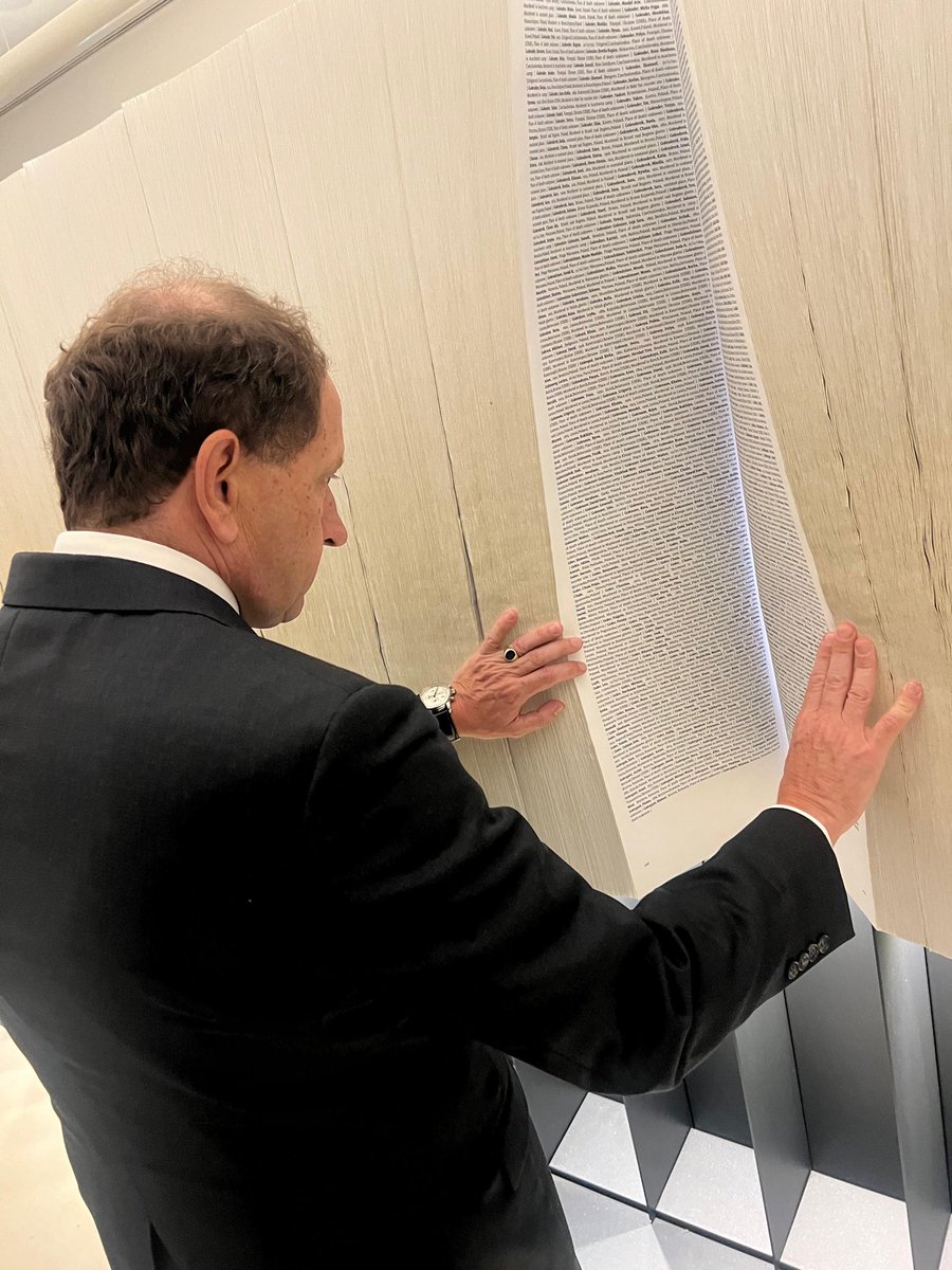 GerAmbTLV's tweet photo. In @yadvashem for my first official visit. Remembering the Shoah, I feel the responsibility that emerges from Nazi Germany‘s past for my country‘s future and its relations to Israel and the Jewish people today. Looking forward to continue our close cooperation, @AmbDaniDayan! https://t.co/jamuj6KQo7