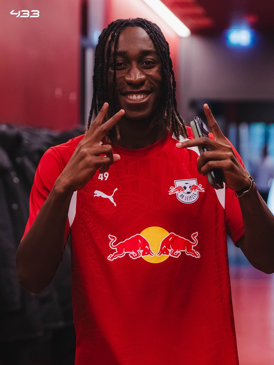 433's tweet photo. Yan Diomande returns to training with Leipzig 😁💪

📸 @RBLeipzig https://t.co/zkujiv6g0h