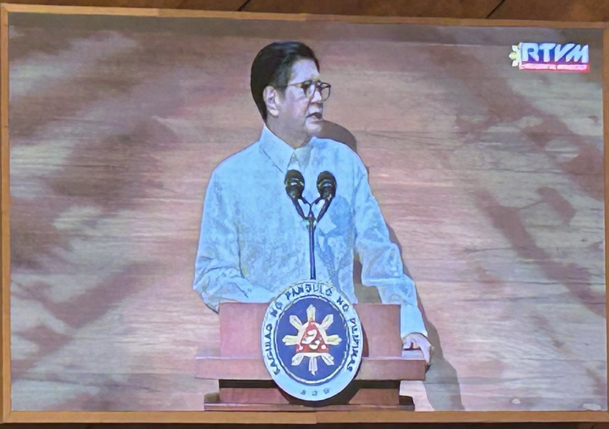 germanyinphl's tweet photo. A privilege to attend the State of the Nation Adress of President @bongbongmarcos today with πͺπΊ and many other colleagues.
π©πͺ stands with the π΅π to support stability, security and sustainable development in the region.
#GermanyInPHL https://t.co/VFR3fknQqZ