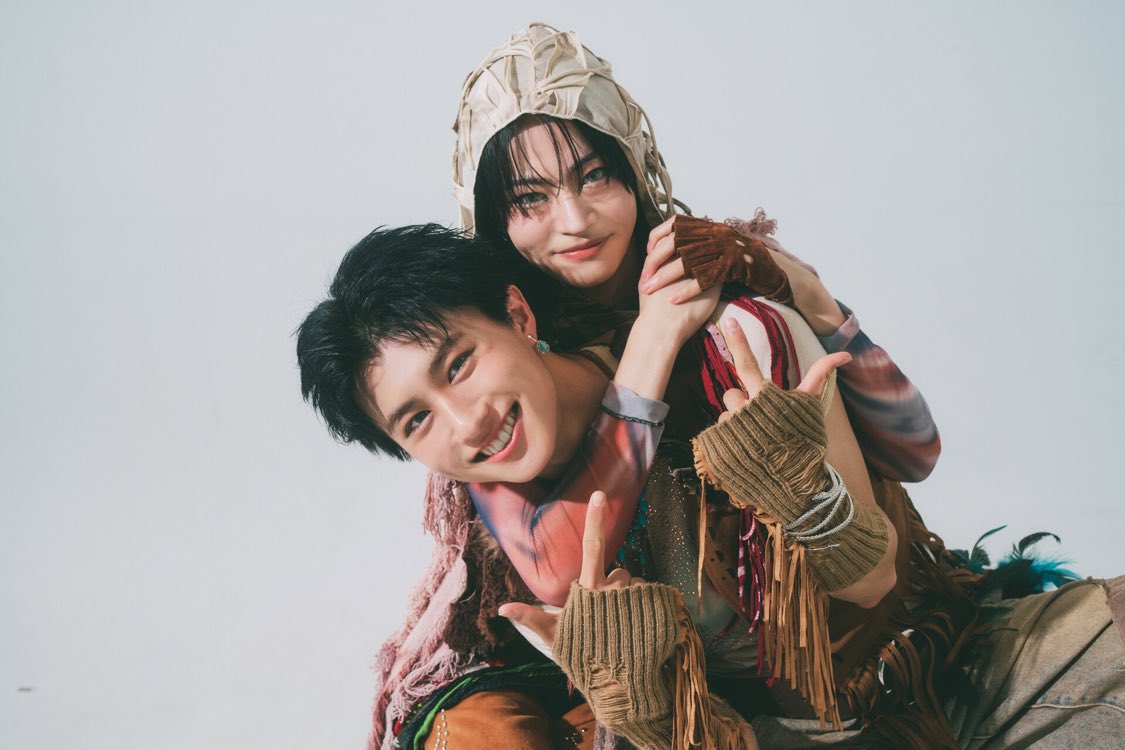 mby_ten's tweet photo. する側もされる側もこんなに笑顔なラリアット見たことなくてかわいい

やっぱり同居えすけんとからしか得られない栄養ってありますよね https://t.co/akp7IOkB8U