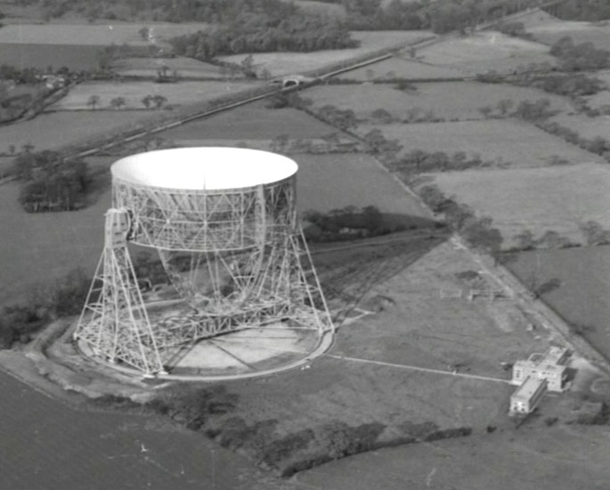BritishPathe's tweet photo. The iconic Jodrell Bank Observatory, which has housed the UK's largest telescope for nearly 70 years, faces closure following cuts to funding. We explore its history on film: https://t.co/fhc4c5Pxcg https://t.co/O8DsABxp53