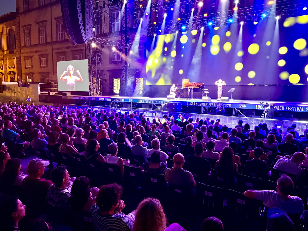 LuccaSummerFest's tweet photo. Lucca Summer Festival 2026
Karima
26 luglio

Foto di Paolo Nucci https://t.co/GCyGnPFaVi