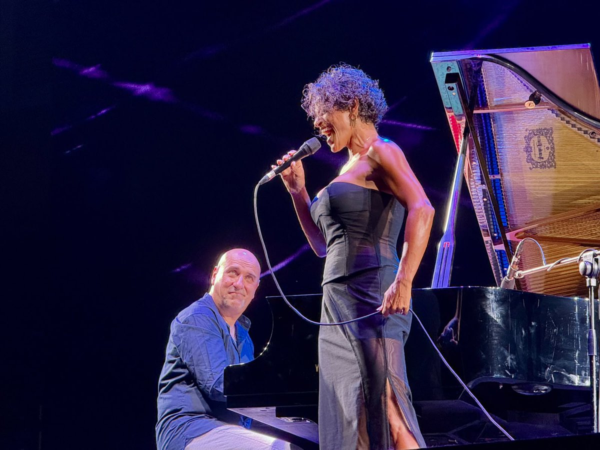 LuccaSummerFest's tweet photo. Lucca Summer Festival 2026
Karima
26 luglio

Foto di Paolo Nucci https://t.co/GCyGnPFaVi