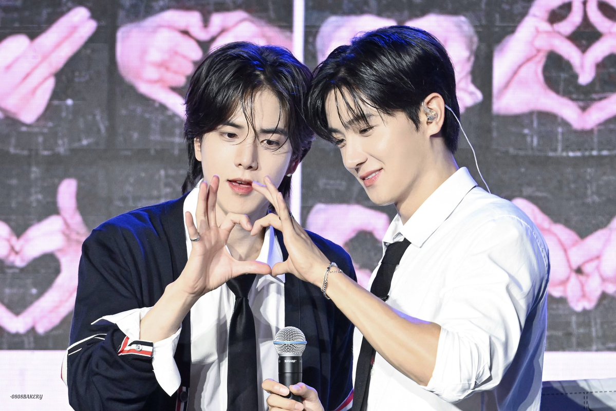 bbm_archive's tweet photo. 260725 #빵밀 
🫶🏻 https://t.co/tfwbse1bkN