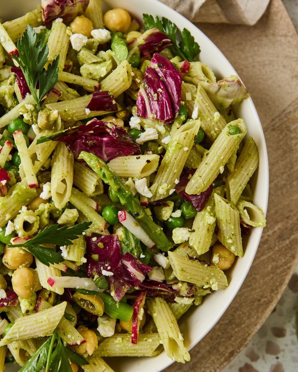 hero's tweet photo. Comfort food without compromise 🍝🤌

Hero Noodles™ Penne let you enjoy your favorite meals without sacrificing your goals ⚡️ Now available for a limited time without subscription 👉 https://t.co/uaehiNAGuZ

#herobread #lowcarb #comfortfood #healthyeating https://t.co/XZkY4oZtxV