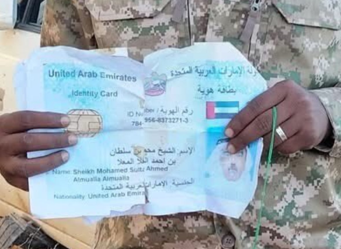 NasirMoham51290's tweet photo. 🔴  الإمارات تطالب برفاة (11) جندي إماراتي قتلوا في السودان 
الإمارات توجه عملائها الجنجويد بالمطالبة برفاة (11 )عسكري إماراتي قتلوا في السودان الأول قتل في المتحف القومي الخرطوم وسبعة قتلوا في مصفاة البترول وثلاث قتلوا في وزارة التجارة بالخرطوم مكان غرفة السيطرة والتحكم https://t.co/wGzi5pcRi7