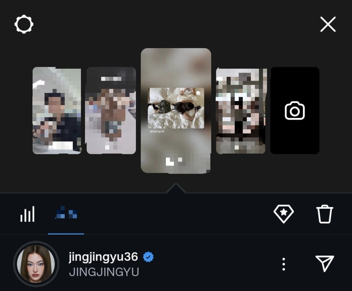 kchansaen's tweet photo. คือเราก็รีโพสต์รูปที่ชอบ(มาก) รีโพสต์ตอนเดินอยู่ เลยไม่ทันได้พิมพ์อะไรในนั้น แล้วจิงจิงมีเวลามาดูสตอรี่ด้วย 🐯 ได้นอนกี่ ชม. น้อ พักผ่อนเยอะ ๆ นะคะ 🥰 https://t.co/BcicbPj2xA