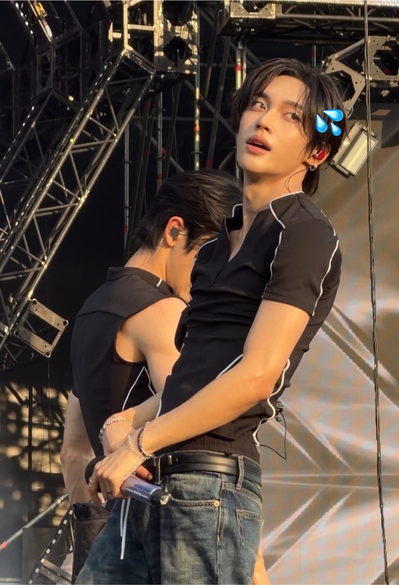 mya_zip's tweet photo. 다시는 오고 싶지 않은 워터밤입니다…. https://t.co/1hEY0uHNYL