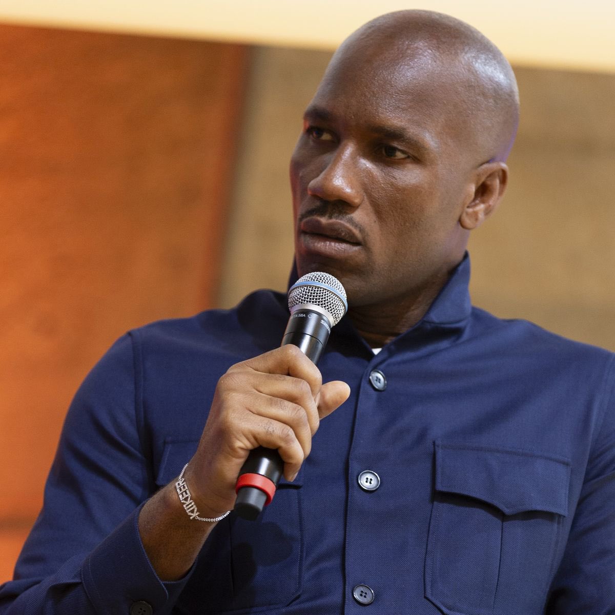 Full90Official's tweet photo. 🎙️ Didier Drogba on Chelsea’s reported interest in Danny Welbeck:

“I took my time to really think about why Xabi Alonso might want Danny Welbeck, and honestly, I still struggle to see it. Maybe he values his experience, his work rate, his leadership and the way he presses from the front. Those qualities are important in any dressing room.

But Chelsea are a club expected to compete for the biggest trophies. At that level, your striker has to consistently score goals and decide matches. With all due respect to Danny, goals have never been the strongest part of his game. You need more than hard work—you need end product.

This isn’t criticism of Welbeck as a professional. He’s had a respectable career and every coach would appreciate what he brings to a squad. But if Chelsea are looking for a striker to transform their attack, I’m not convinced he’s the answer.

That said, Xabi Alonso has earned the right to make bold decisions. If he truly believes Danny Welbeck is the man who can improve this team and help build the culture he wants, then Chelsea should back him. I believe in what Xabi is building, and sometimes the best signings are the ones that surprise everyone.”