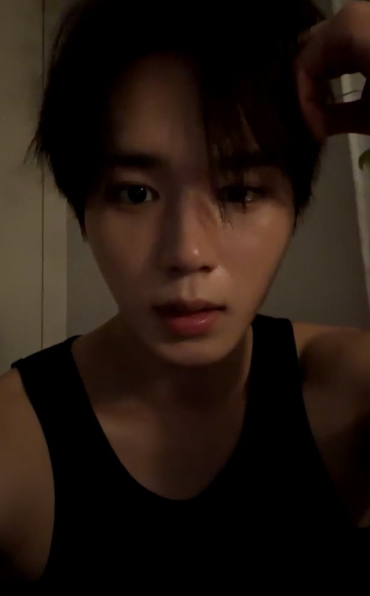 _iunsxo's tweet photo. 아!!!!!!!!!!!!!!이뻐!!!!!!!!!!!!!!!!!!!!!!!!!! https://t.co/G330Dda2tc