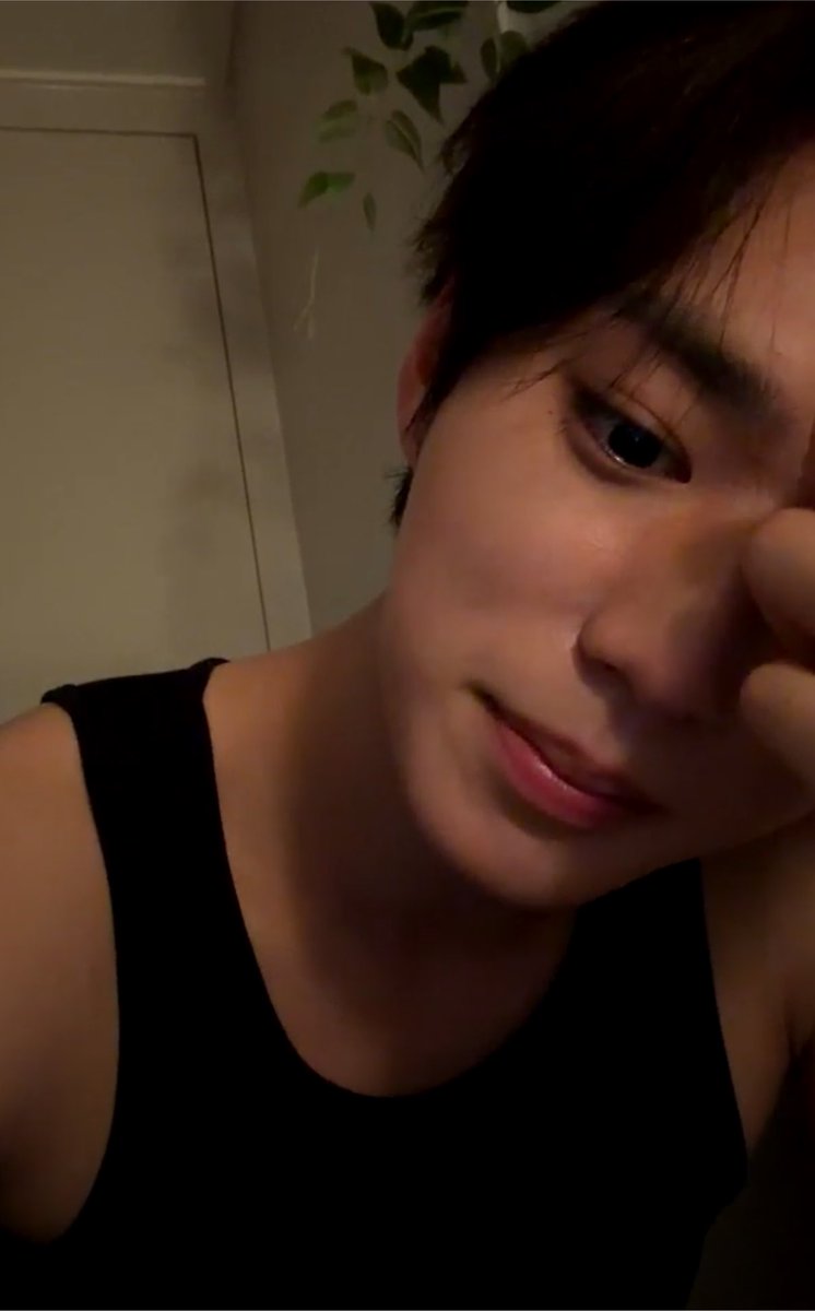 _iunsxo's tweet photo. 아!!!!!!!!!!!!!!이뻐!!!!!!!!!!!!!!!!!!!!!!!!!! https://t.co/G330Dda2tc