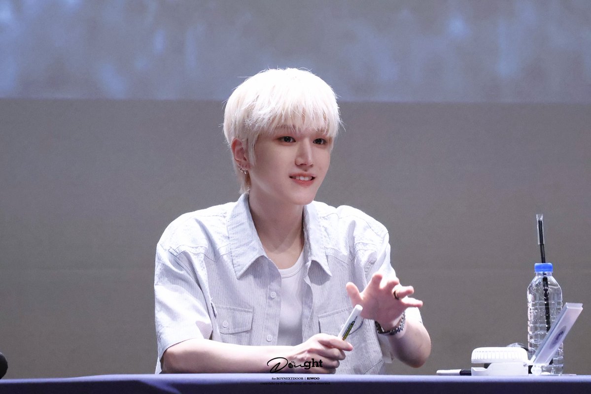 onriwx's tweet photo. 두부즈 얼굴이 왜이렇게ㅜ좋아.. https://t.co/HDuzA0dZ93