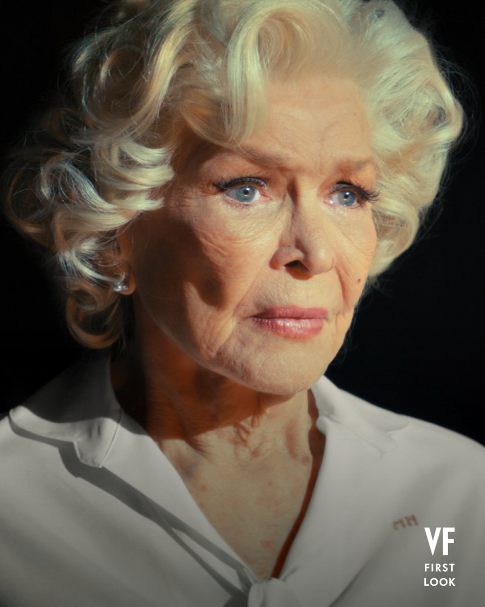 VanityFair's tweet photo. Exclusive First Look: Maggie Gyllenhaal wrote and directed the short film 'Flesh Impact,' which is timed to Marilyn Monroe’s 100th birthday and will play at the Venice Film Festival. “I find her acting so fascinating, weird and wild and very joyful, mixed with terribly upsetting all at once,” Gyllenhaal tells @beccamford. “I kind of wondered what would've happened if she'd had 60 years to herself. What might be different about the work that she would do now?”

Gyllenhaal used that question to craft a love letter to Monroe in a 17-minute short film that explores different paths her life may have taken her. ‘Flesh Impact’ follows two versions of Monroe, played by Oscar-winner Ellen Burstyn and Dakota Johnson.

https://t.co/b6UdXnF6pF