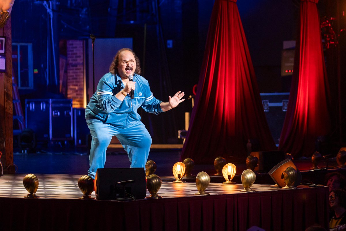 NetflixIsAJoke's tweet photo. UNCLE STAV, a new stand-up special from Stavros Halkias. Coming to Netflix September 8. https://t.co/VcWFy2piIC
