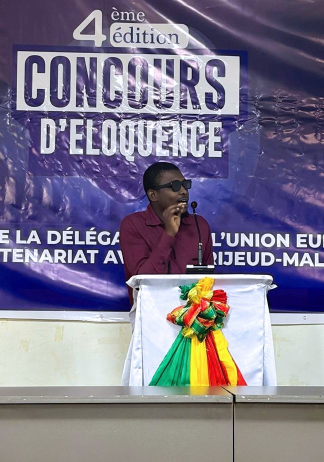 UEauMali's tweet photo. 4e édition du Concours d’Éloquence
Bravo à tous les candidats et félicitations aux demi-finalistes de l'Université catholique de l'Afrique de l'Ouest  (UCAO) et la Faculté des Sciences administratives et politiques (FSAP).
RDV le 30/06/2026 pour la finale à l'hôtel Azalaï ! https://t.co/UrmU4uTwgO