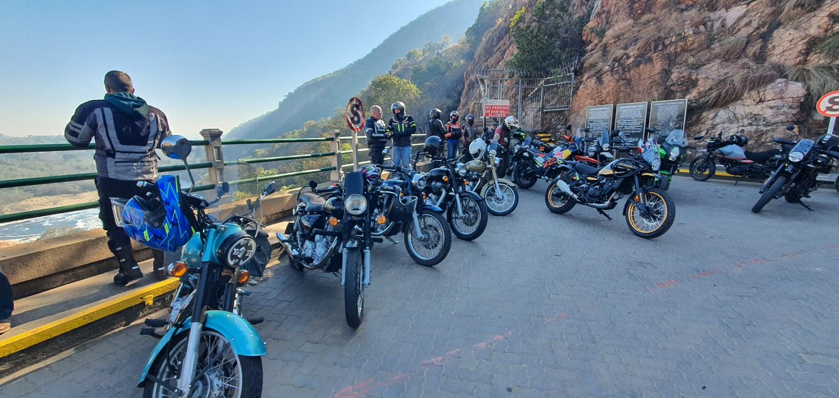 rides_b's tweet photo. Join me on the Royal Enfield monthly group ride, where we travel to a great restaurant Aviators in Hartbeespoort Dam. Thank you to Brandon from World of Motorcycle for hosting the day's event.

Follow my journey on:
Work with me:
Email: brolvr@hotmail.com

https://t.co/NxdqlgM7iD https://t.co/VClwSpGuP6