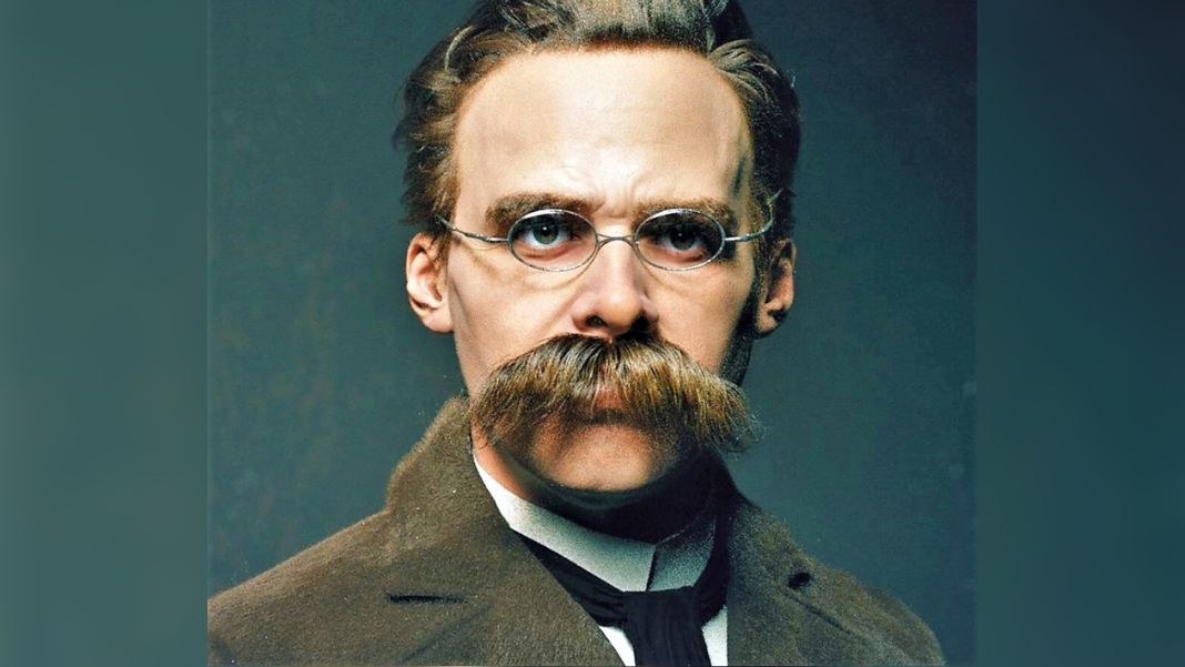The_quiet_mind's tweet photo. “That which does not kill us makes us stronger.”

— Friedrich Nietzsche https://t.co/RPLKtmjF3H