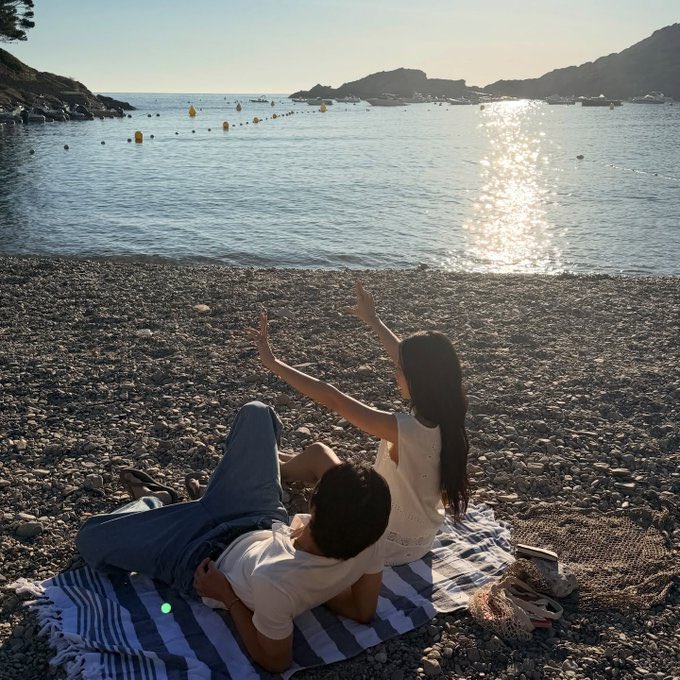 macthalattea's tweet photo. The summer i chose to pause the love story https://t.co/0xmu6QM6uA