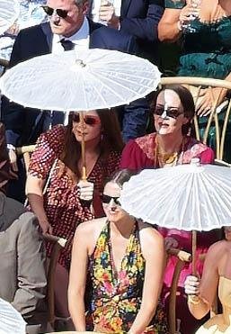 BraSarahPaulson's tweet photo. Sarah Paulson e Billie Lourd no casamento de Emma Roberts com Cody John nesse fim de semana. https://t.co/tKEmIDTgZR