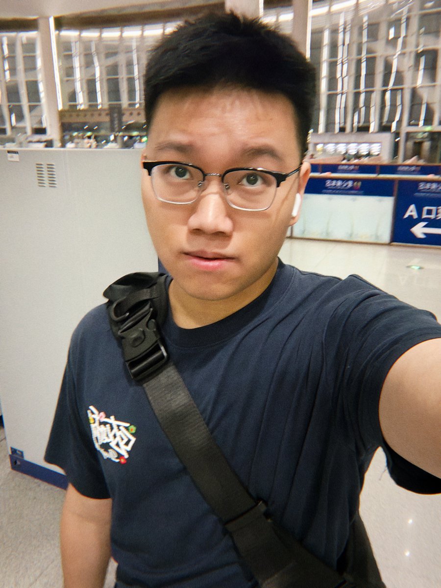 ChrisKanamer's tweet photo. 185cm/95kg 什么时候可以变🐷 https://t.co/jNv1wuRK7a