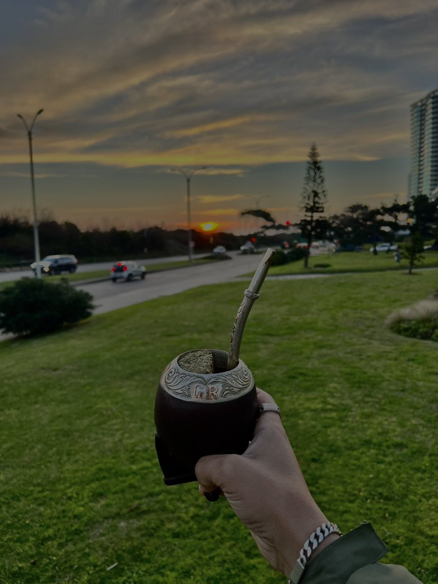 ElGabito144's tweet photo. 🧉 🌅 ⛪️ 🍀 https://t.co/iwgx6G3h2i